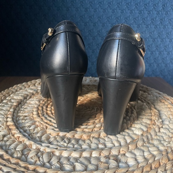 Nine West Black Heel Size 8 Leather Office Neutral Business Contemporary Event - Picture 8 of 14